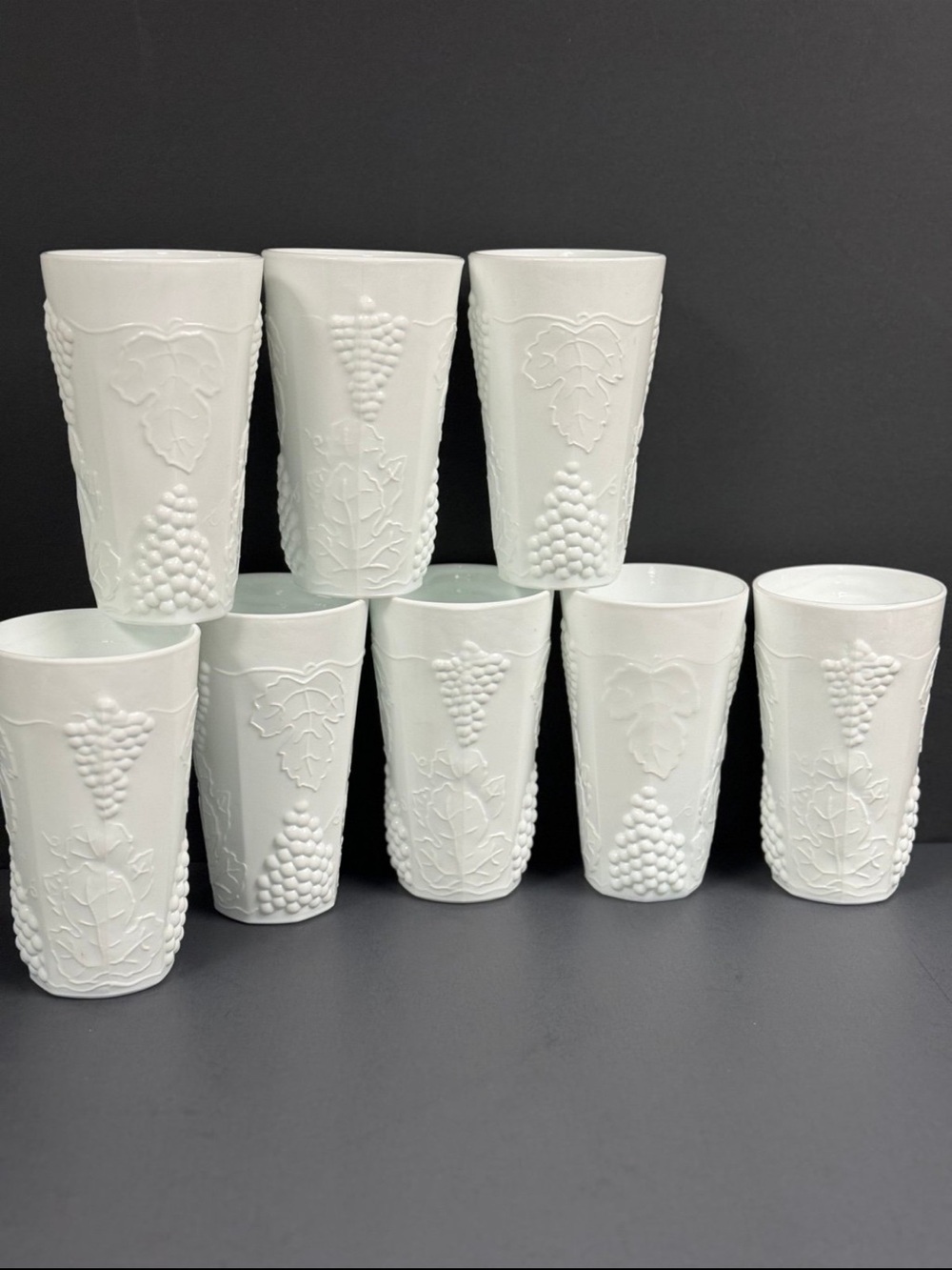 🦋Vintage set of 8 1950s Indiana Glass Colony Harvest Grape Milk Glass Goblets